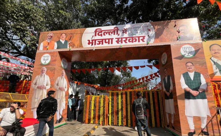 b54po4c_delhi-cm-race_625x300_19_February_25
